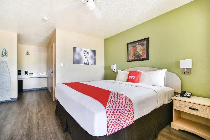 Oyo Hotel Yoakum West Екстериор снимка