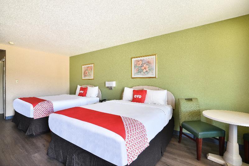 Oyo Hotel Yoakum West Екстериор снимка