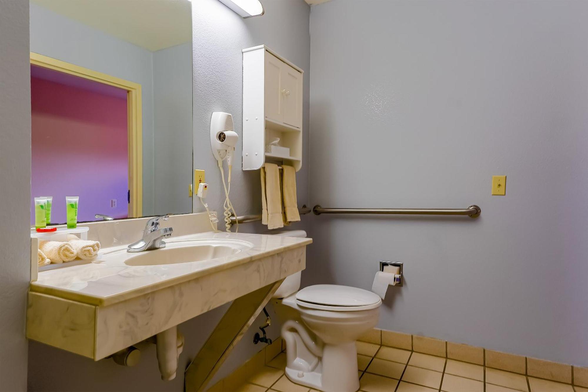 Oyo Hotel Yoakum West Екстериор снимка